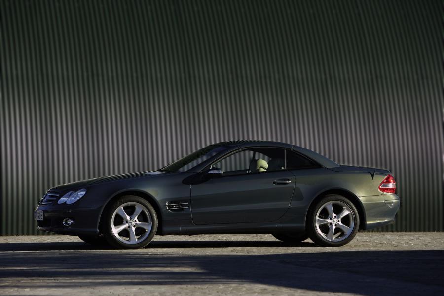  Mercedes-Benz SL-Class 2006 года  (фото 29 из 81)